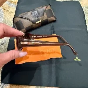 Fendi Chocolate Brown Sunglasses with Orange Cloth & Case Fendi | Accessories | Fendi Chocolate Brown Sunglasses With  main image 4
